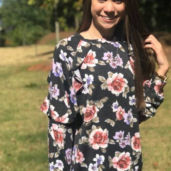 Floral Ruffle Top - Picture 4 of 5